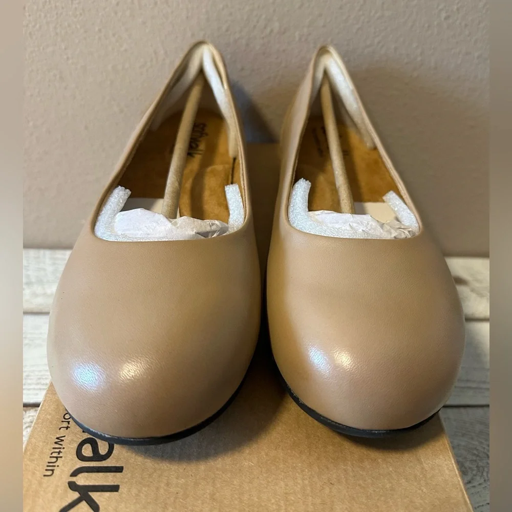 SoftWalk Sonoma Leather Ballet Flats - NIB
